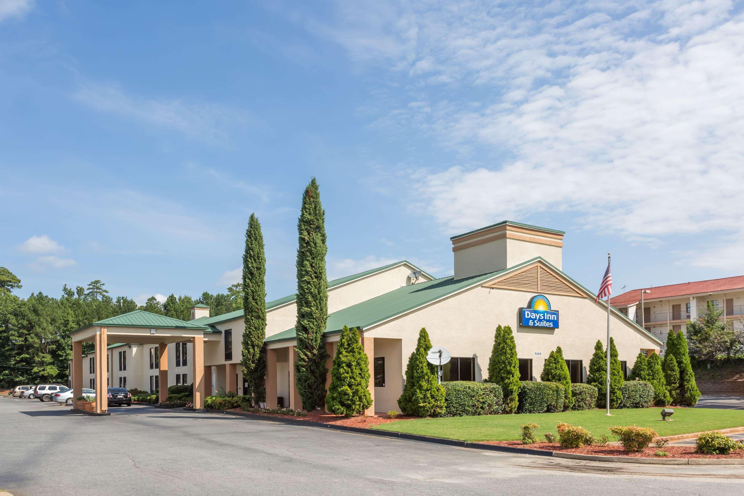 Days Inn & Suites By Wyndham Peachtree Corners Norcross Kültér fotó